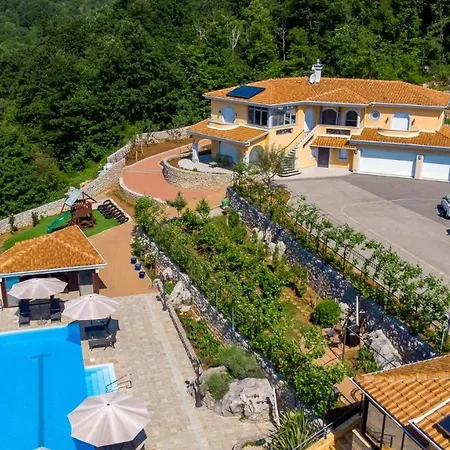 Bv Daire Opatija